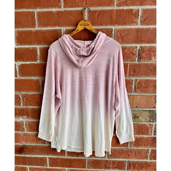 Torrid Super Soft Plush Lace Inset Hoodie Dip Dye Pink Ombré 3X Long Sleeve NWT - Picture 2 of 8